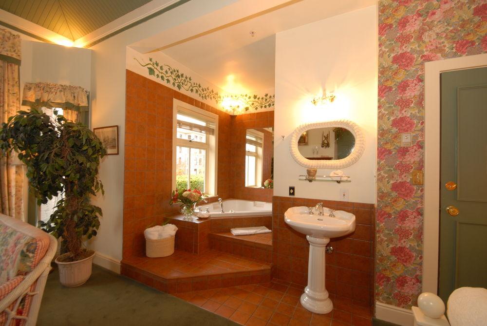 Humboldt House Bed & Breakfast Victoria Buitenkant foto